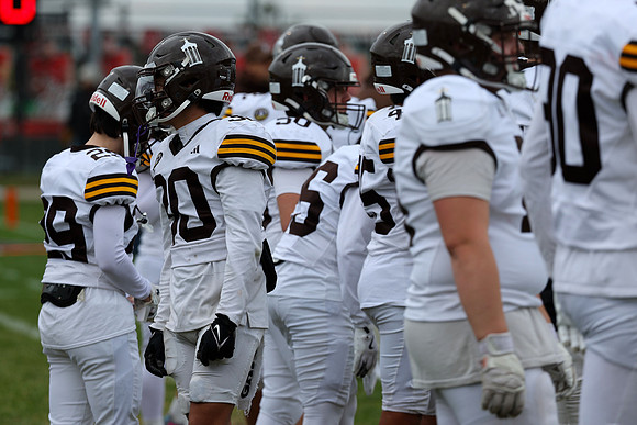 D25-mcd-JCA-fball-117
