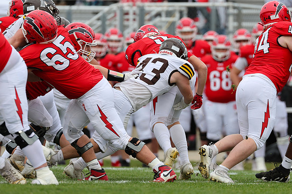 D25-mcd-JCA-fball-282